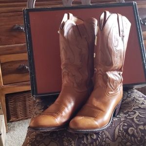 1883 by Lucchese cowboy boots